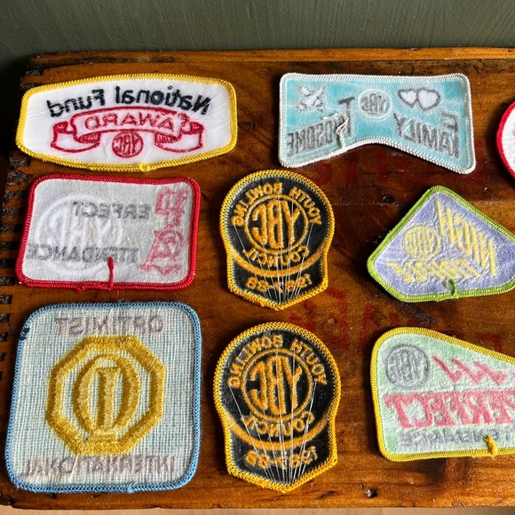 Collection of 12 Vintage Youth Bowling Embroidered Patches - Picture 6 of 7